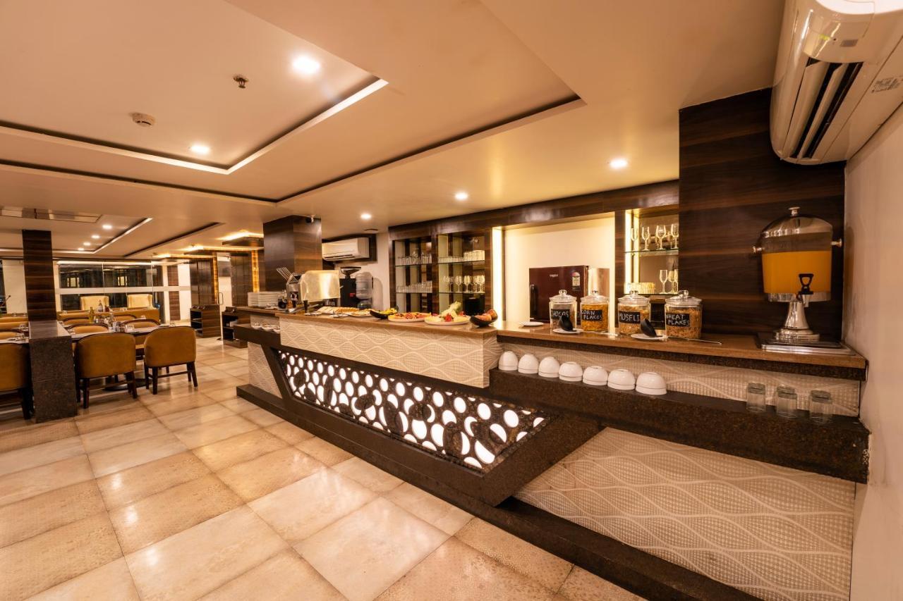 Zone Connect By The Park Parra Goa Hotel Анджуна Екстериор снимка