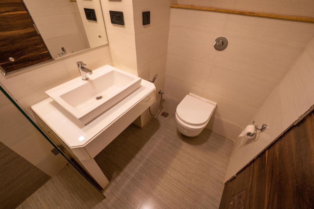 Zone Connect By The Park Parra Goa Hotel Анджуна Екстериор снимка
