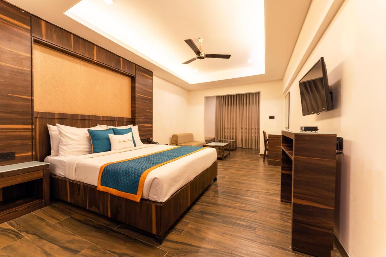 Zone Connect By The Park Parra Goa Hotel Анджуна Екстериор снимка