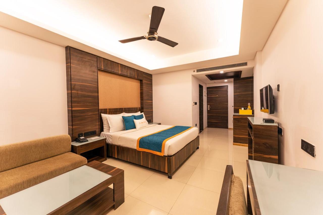 Zone Connect By The Park Parra Goa Hotel Анджуна Екстериор снимка