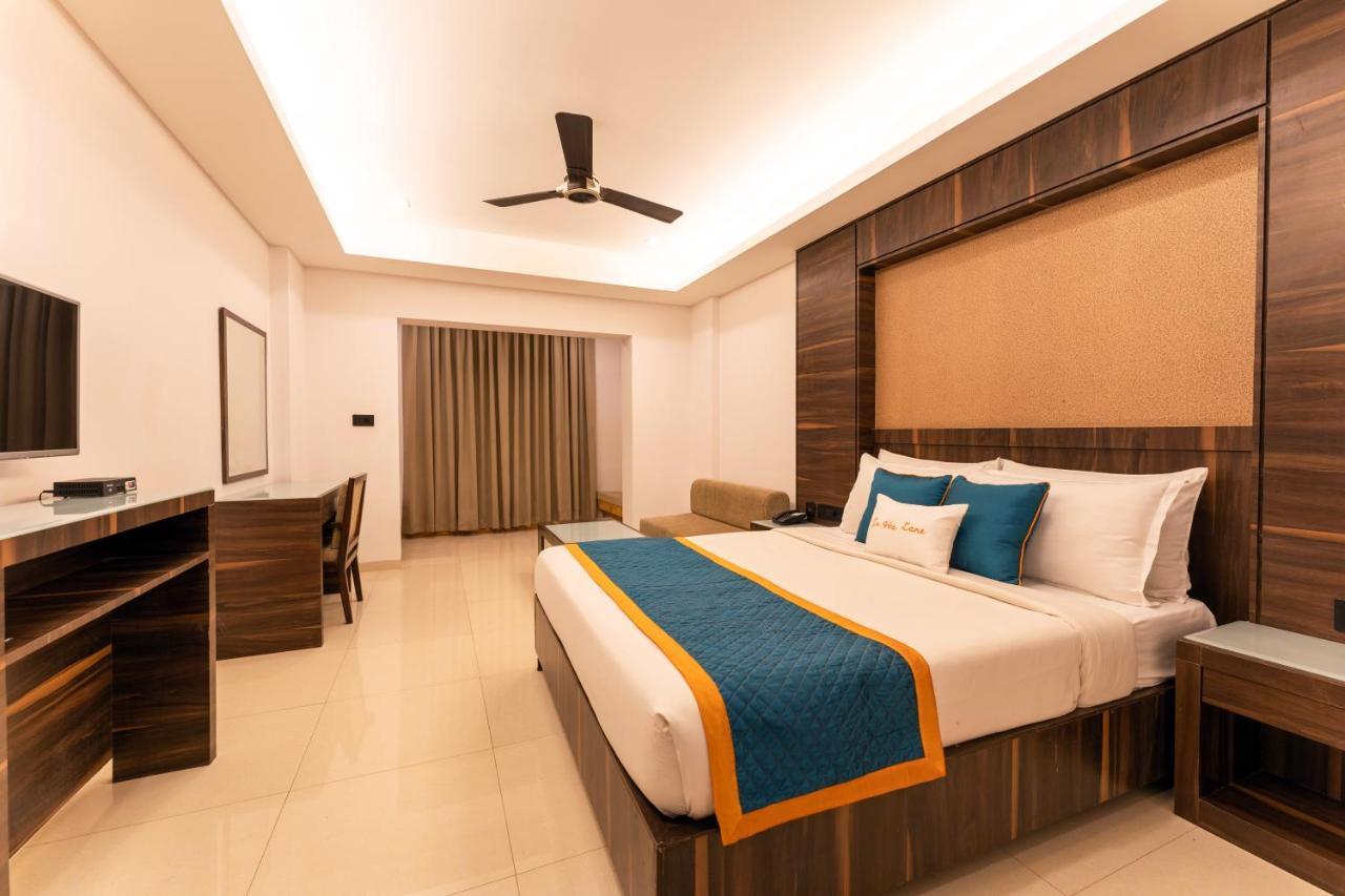 Zone Connect By The Park Parra Goa Hotel Анджуна Екстериор снимка