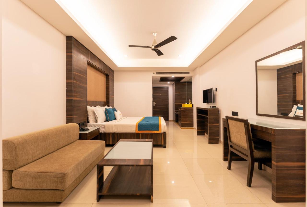 Zone Connect By The Park Parra Goa Hotel Анджуна Екстериор снимка