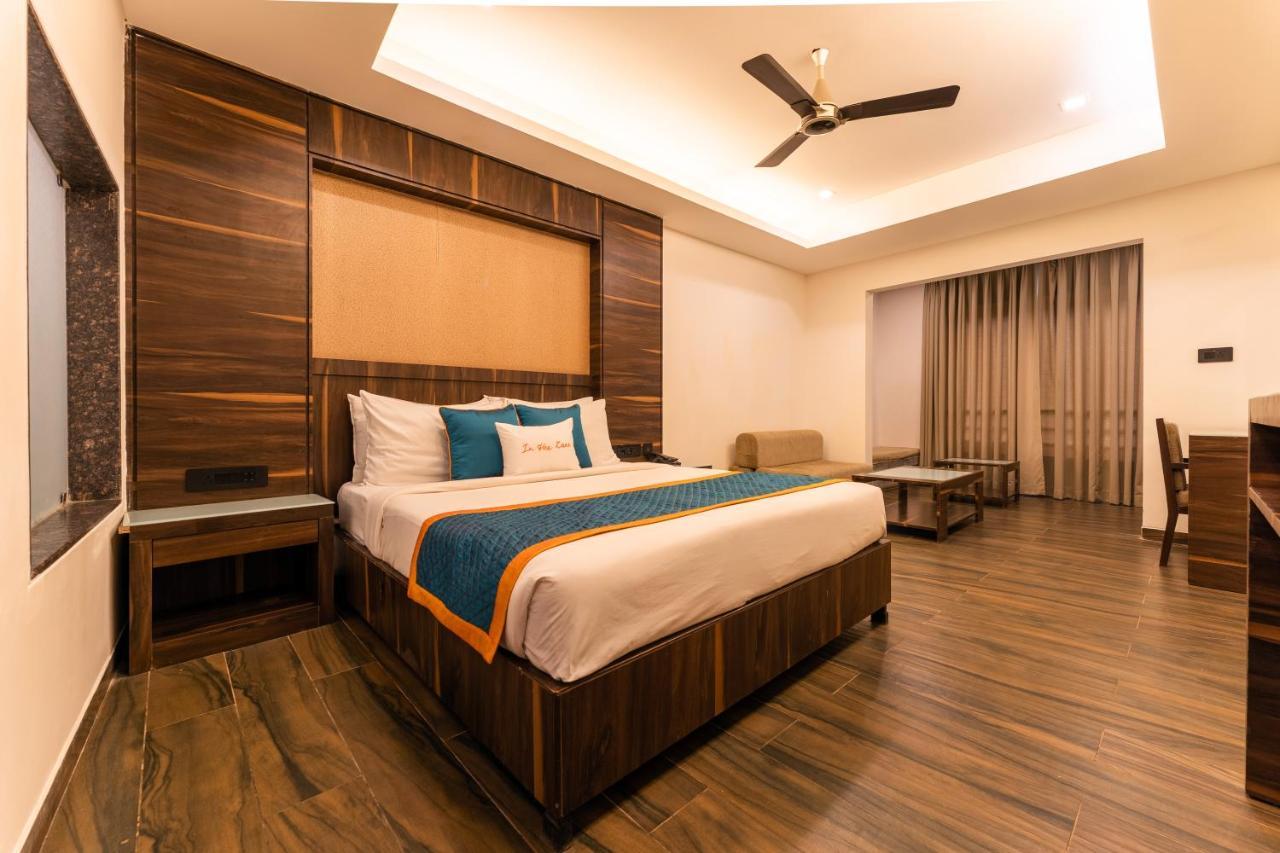 Zone Connect By The Park Parra Goa Hotel Анджуна Екстериор снимка